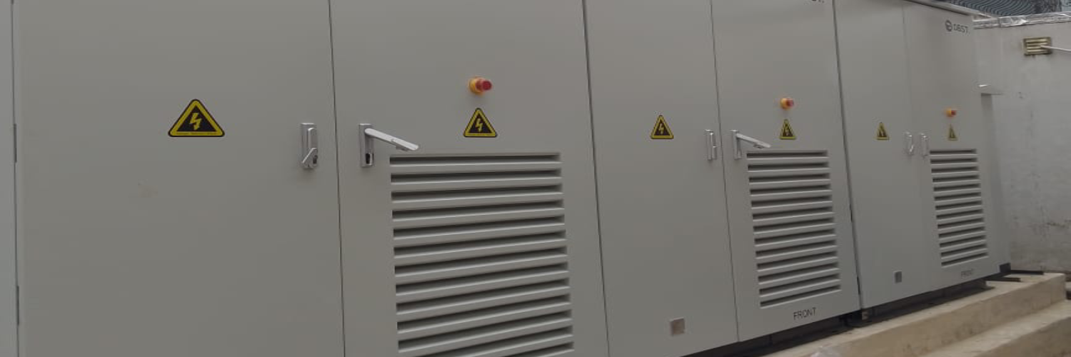 Industrial and commercial distribution energy storage cabinet